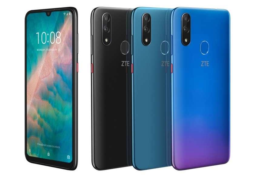 ZTE pr�sente le t�l�phone intelligent Blade V10, dot� de la technologie 32 MP bas�e sur l'intelligence artificielle permettant de faire des � �goportraits intelligents � et d'un processeur � huit c�urs