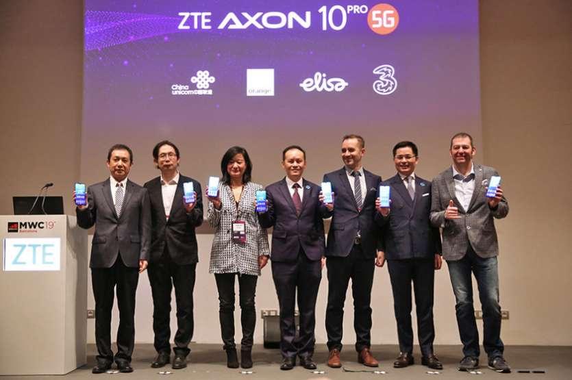 ZTE annonce l'arriv�e de son premier smartphone 5G embl�matique � l'occasion du MWC 2019