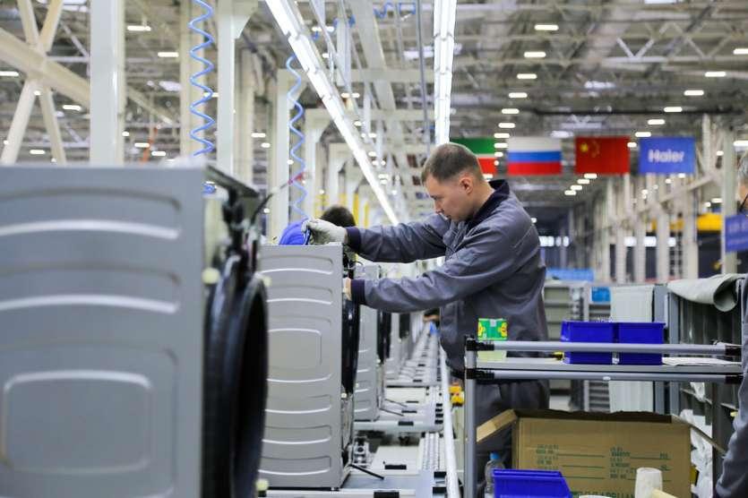 Haier ouvre la premi�re usine chinoise en Europe produisant en temps r�el
